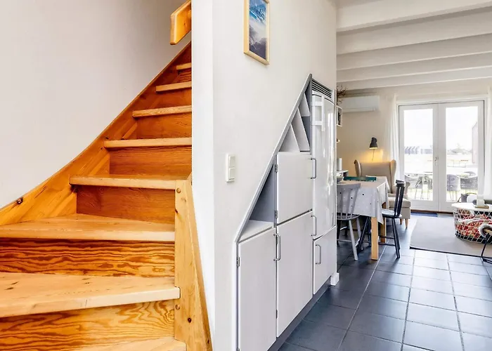 Holiday home 6 Person In Hadsund-by Traum